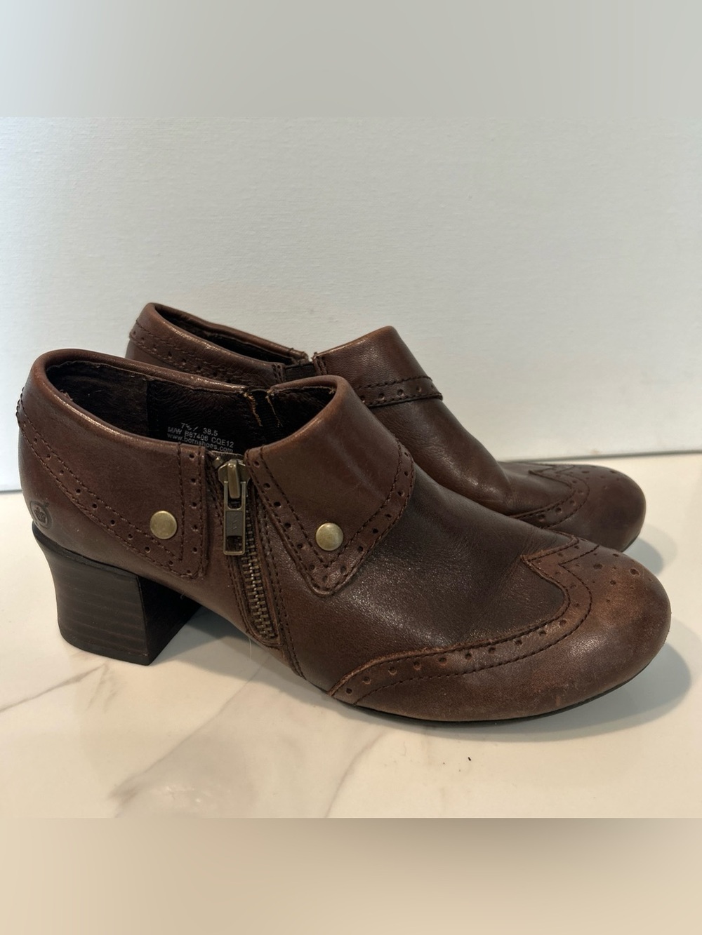 Born Sia Wing Tip Zip Brogue Heels Ankle Boots Bootie  B67406 Womens 7.5 In EUC